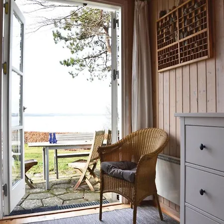 Four-bedroom Holiday In 度假居