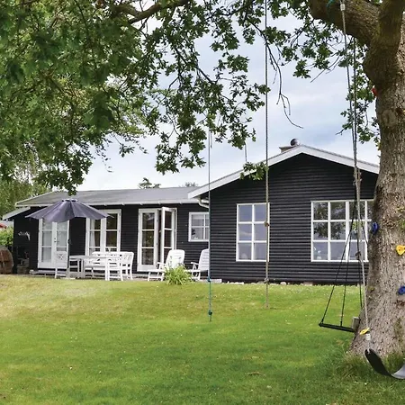 Four-bedroom Holiday In 度假居 Ølsted